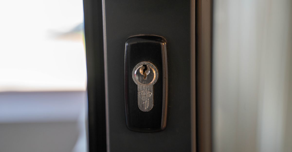 How Much Does a Locksmith Cost in NJ? Real 2025 Price Ranges — Greg Locksmith