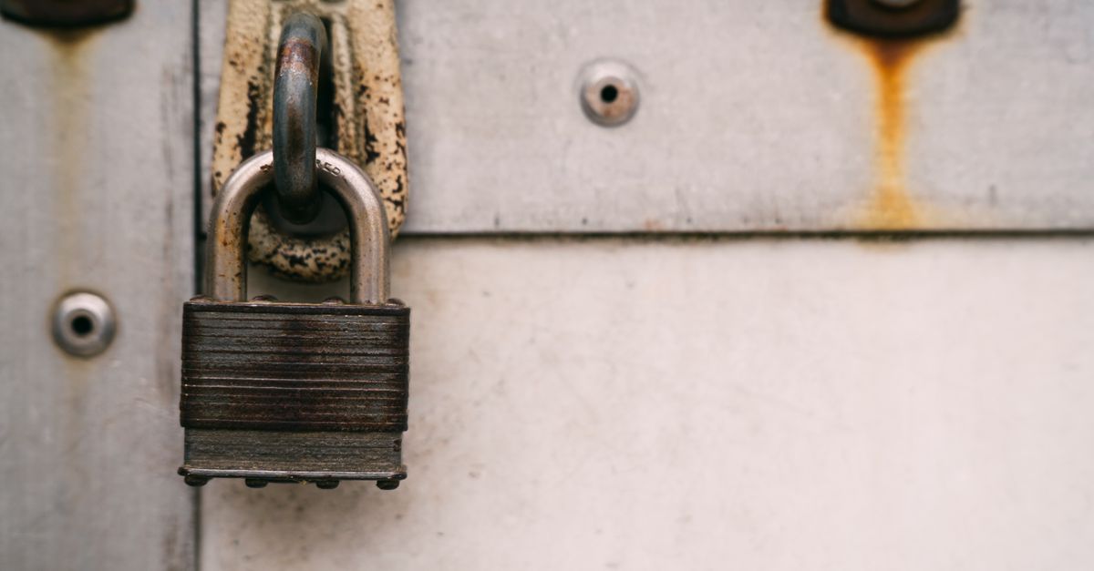 5 Signs Your Door Knob Lock Needs Replacing — Greg Locksmith