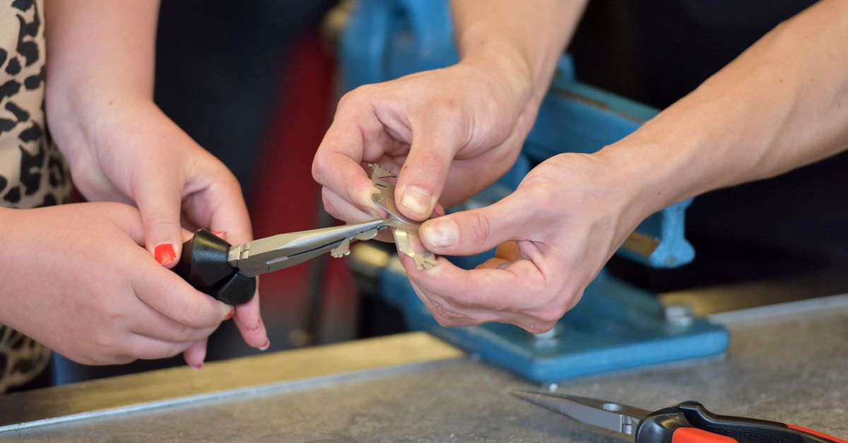 locksmith tools keys — Greg Locksmith