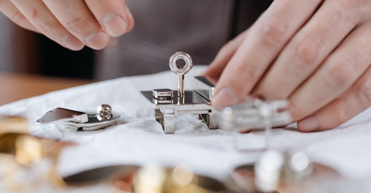locksmith tools keys — Greg Locksmith